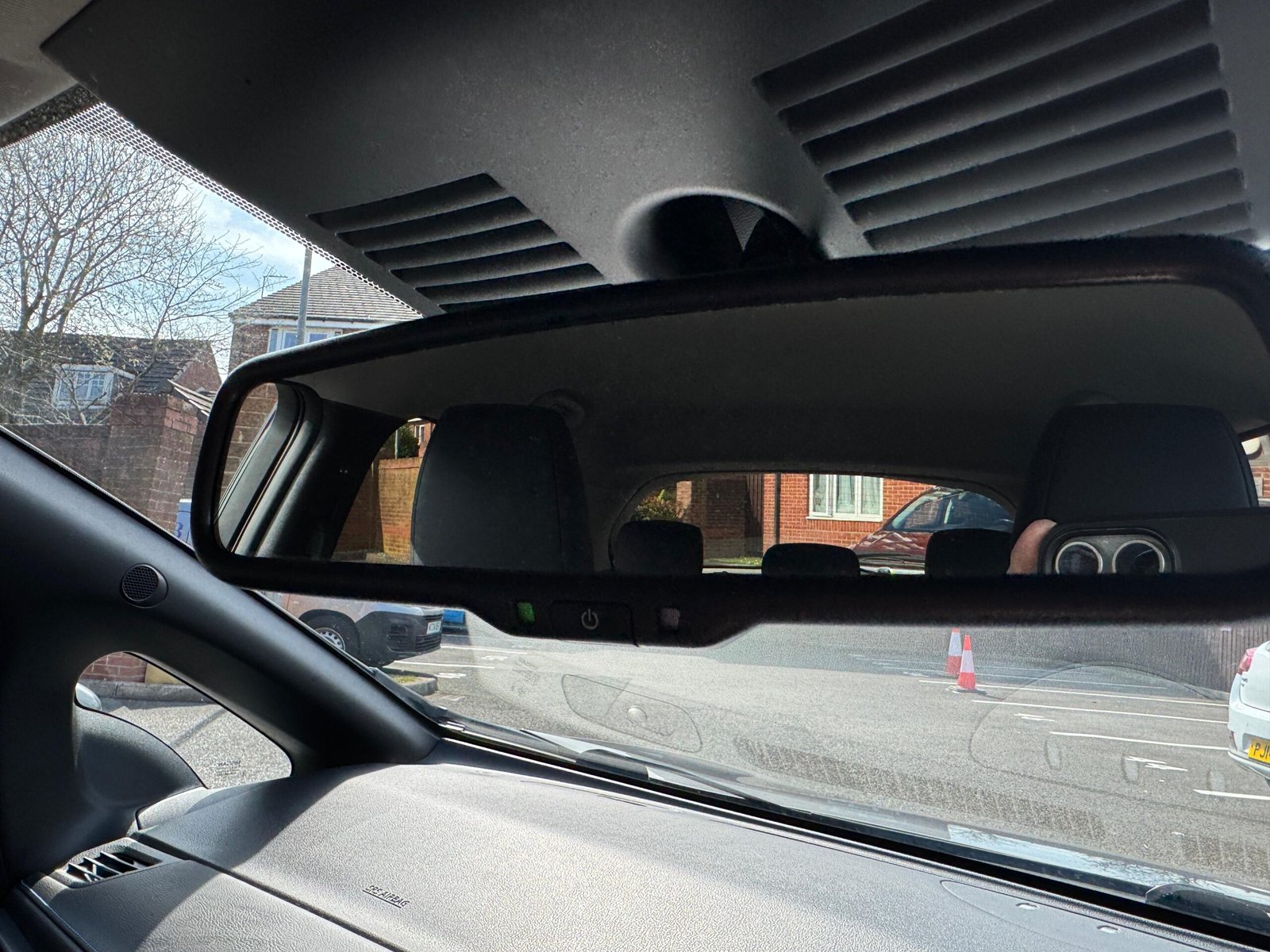 Nissan Leaf – 40kWh N-Connecta Hatchback