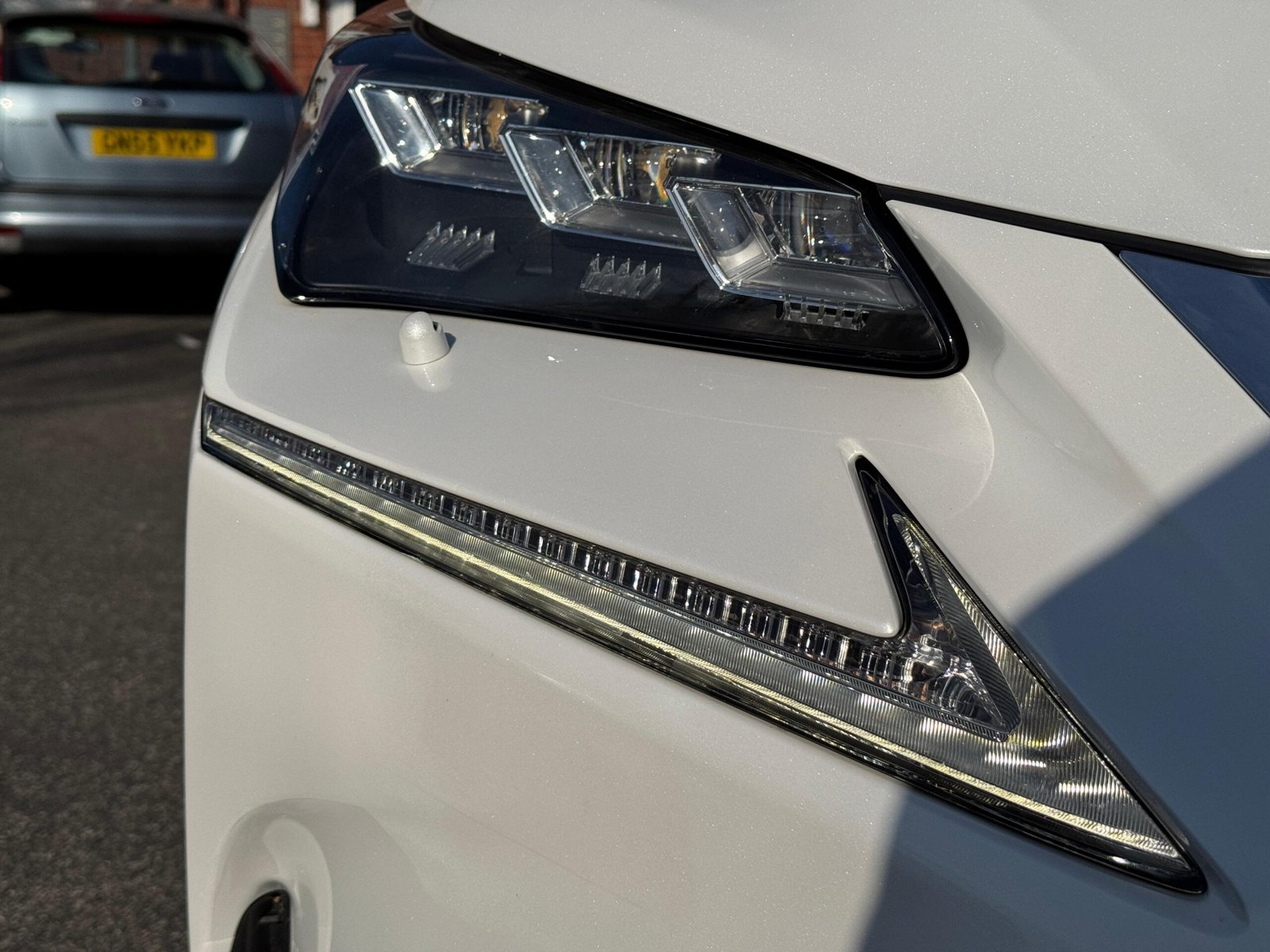 Lexus NX – 2.5 300h Premier SUV 5dr Petrol Hybrid E-CVT 4WD