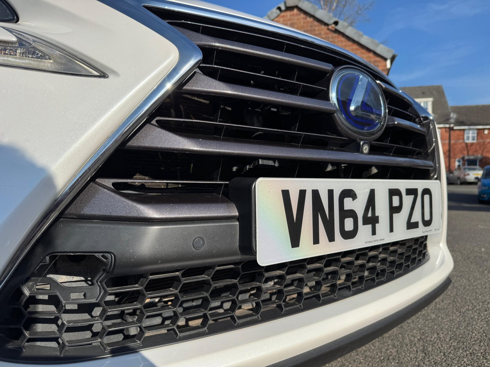 Lexus NX – 2.5 300h Premier SUV 5dr Petrol Hybrid E-CVT 4WD