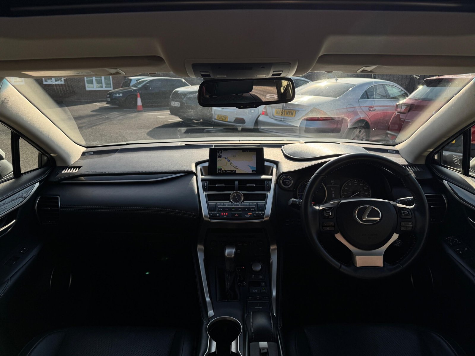 Lexus NX – 2.5 300h Premier SUV 5dr Petrol Hybrid E-CVT 4WD