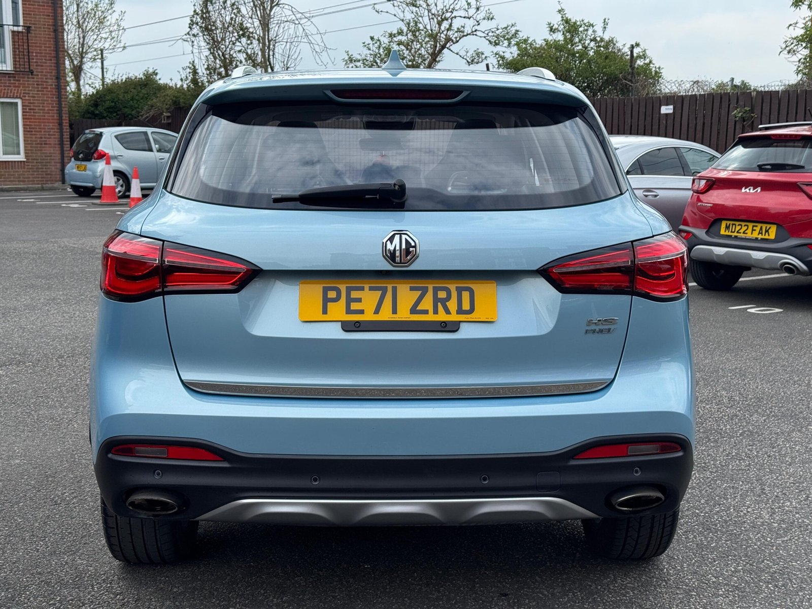 MG HS – 1.5 T-GDI 16.6 kWh Exclusive Auto