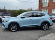 MG HS – 1.5 T-GDI 16.6 kWh Exclusive Auto