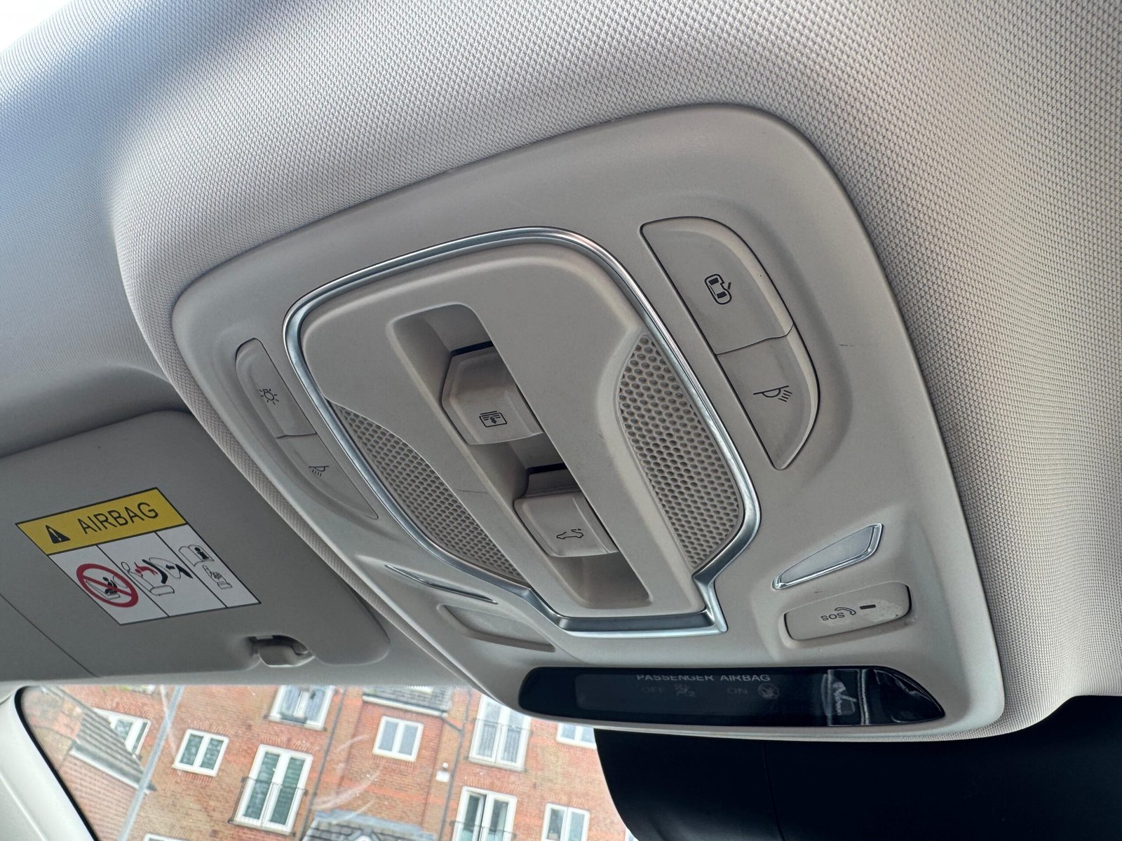 MG HS – 1.5 T-GDI 16.6 kWh Exclusive Auto