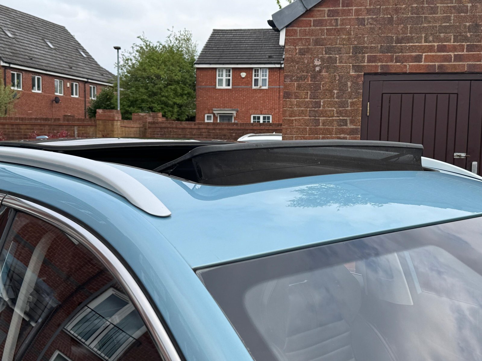 MG HS – 1.5 T-GDI 16.6 kWh Exclusive Auto