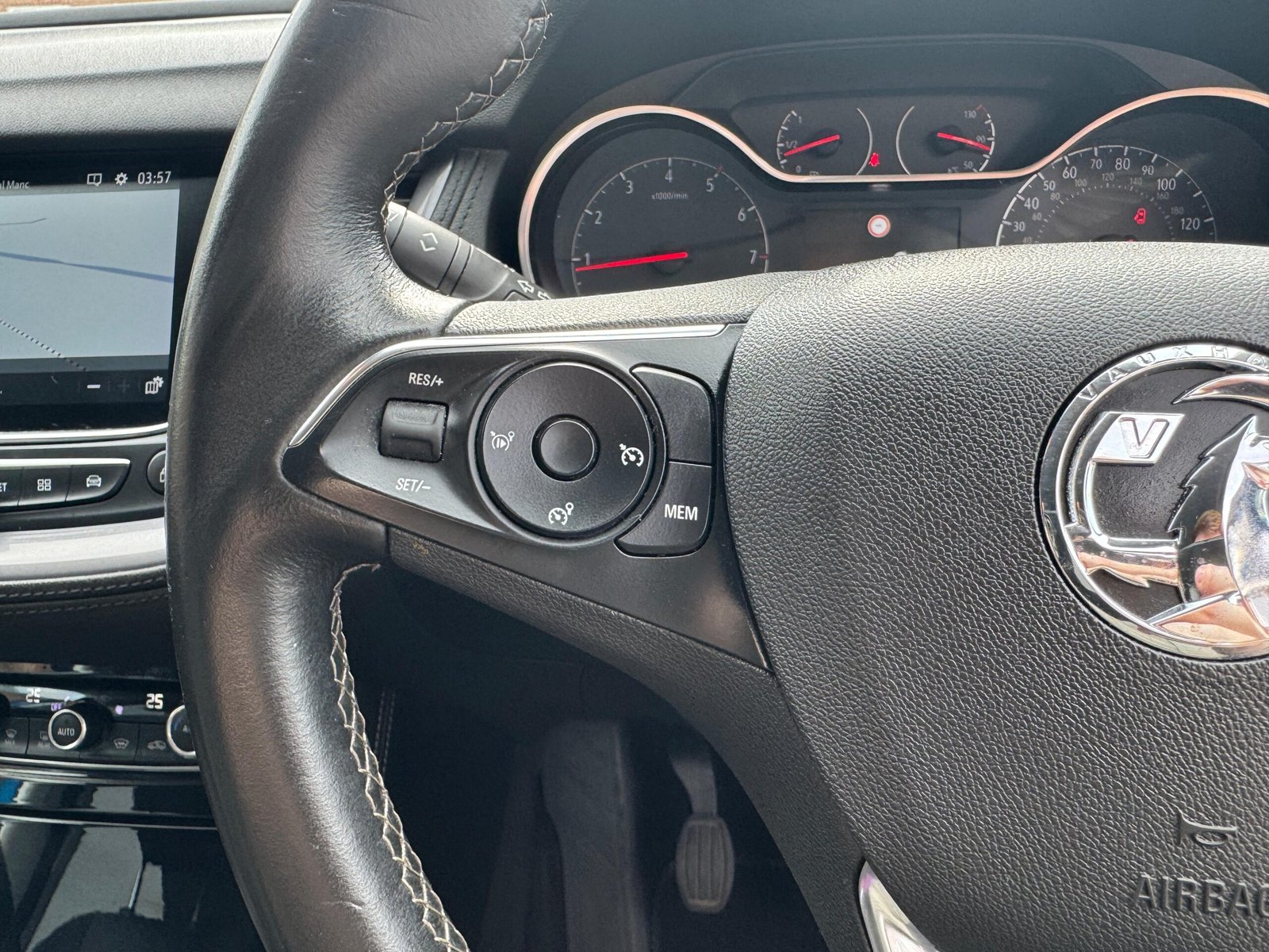 Vauxhall Grandland X – 1.5 Turbo D Business Edition Nav