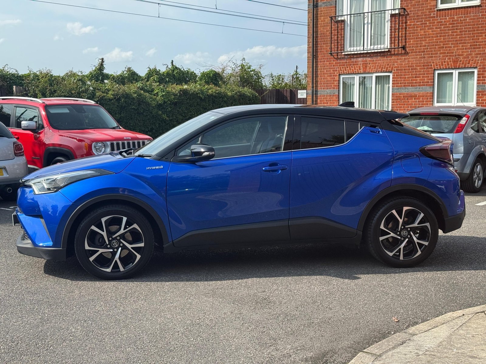 Toyota C-HR – 1.8 VVT-h Dynamic CVT
