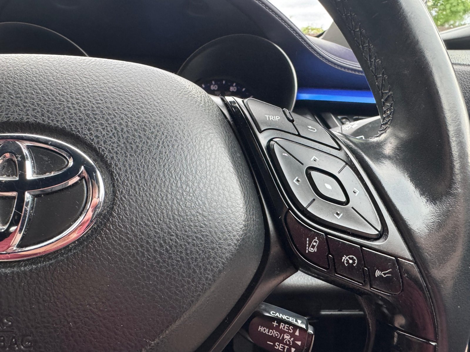 Toyota C-HR – 1.8 VVT-h Dynamic CVT