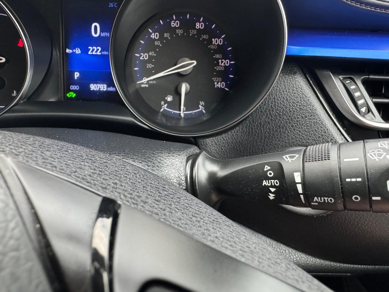 Toyota C-HR – 1.8 VVT-h Dynamic CVT