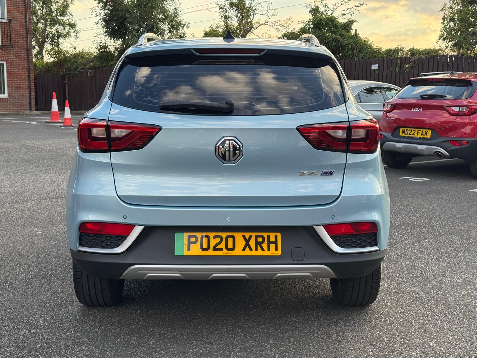 MG ZS – 44.5kWh Exclusive SUV
