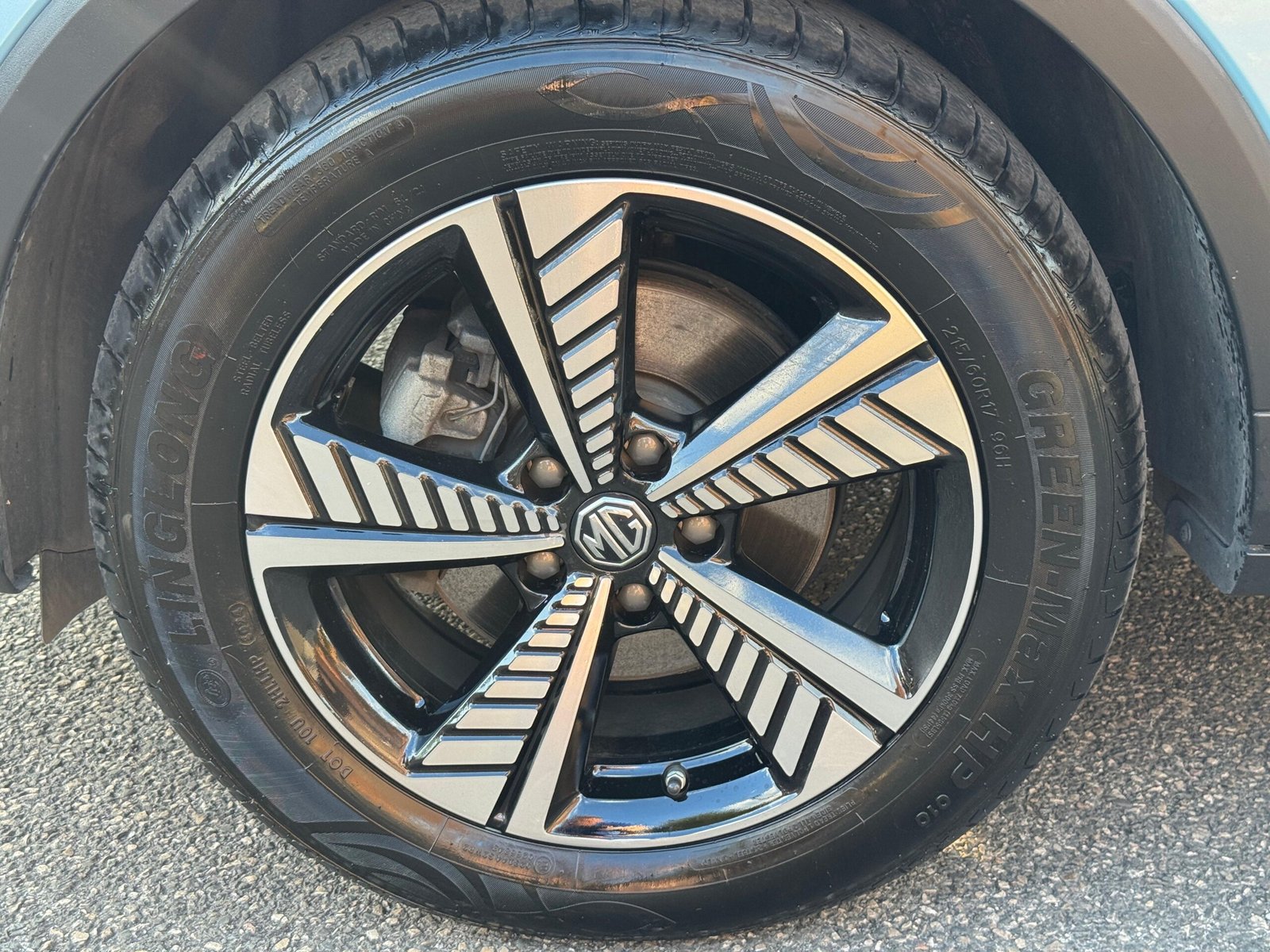 MG ZS – 44.5kWh Exclusive SUV