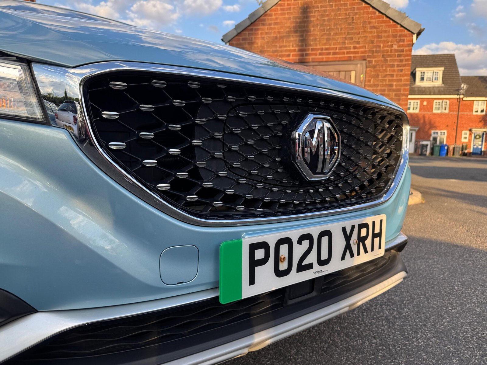 MG ZS – 44.5kWh Exclusive SUV