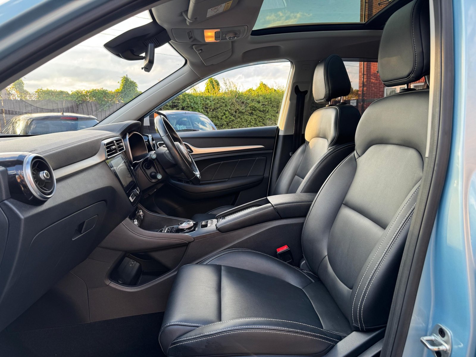 MG ZS – 44.5kWh Exclusive SUV