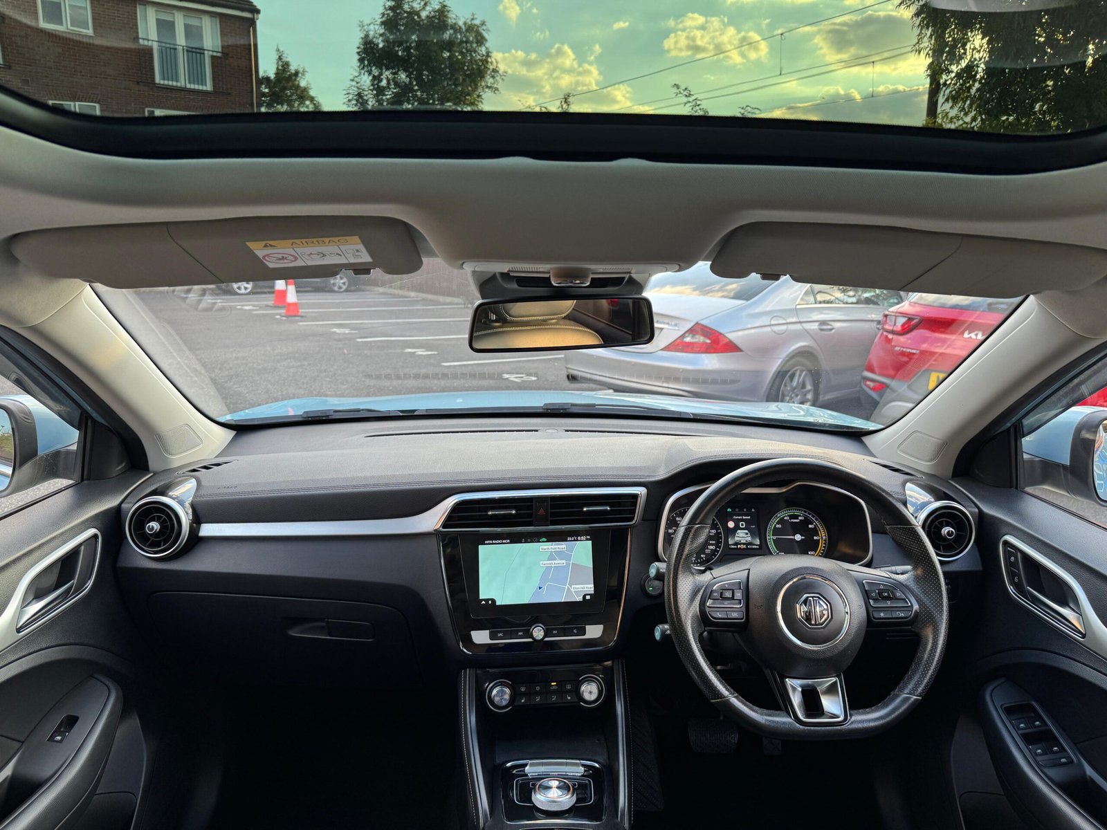 MG ZS – 44.5kWh Exclusive SUV