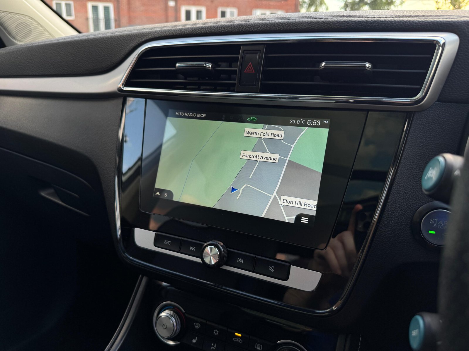 MG ZS – 44.5kWh Exclusive SUV