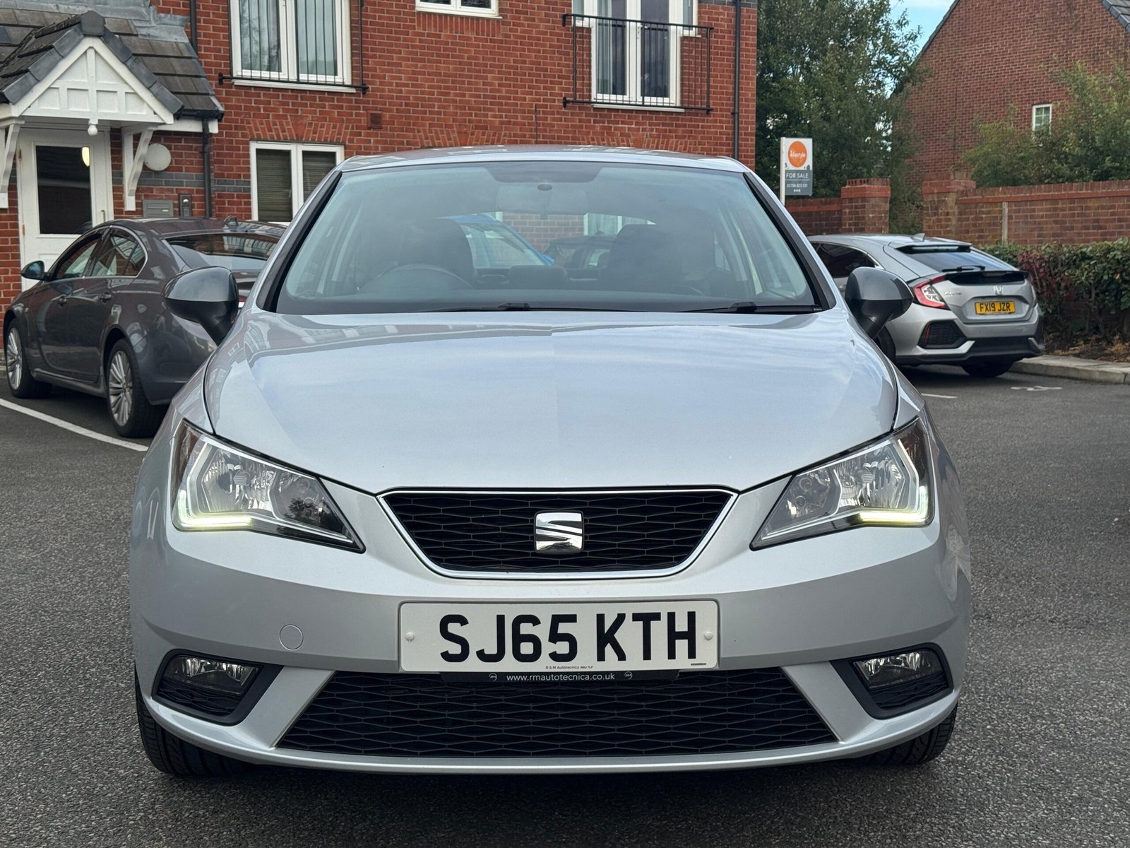 SEAT Ibiza – 1.2 TSI Connect Sport Coupe
