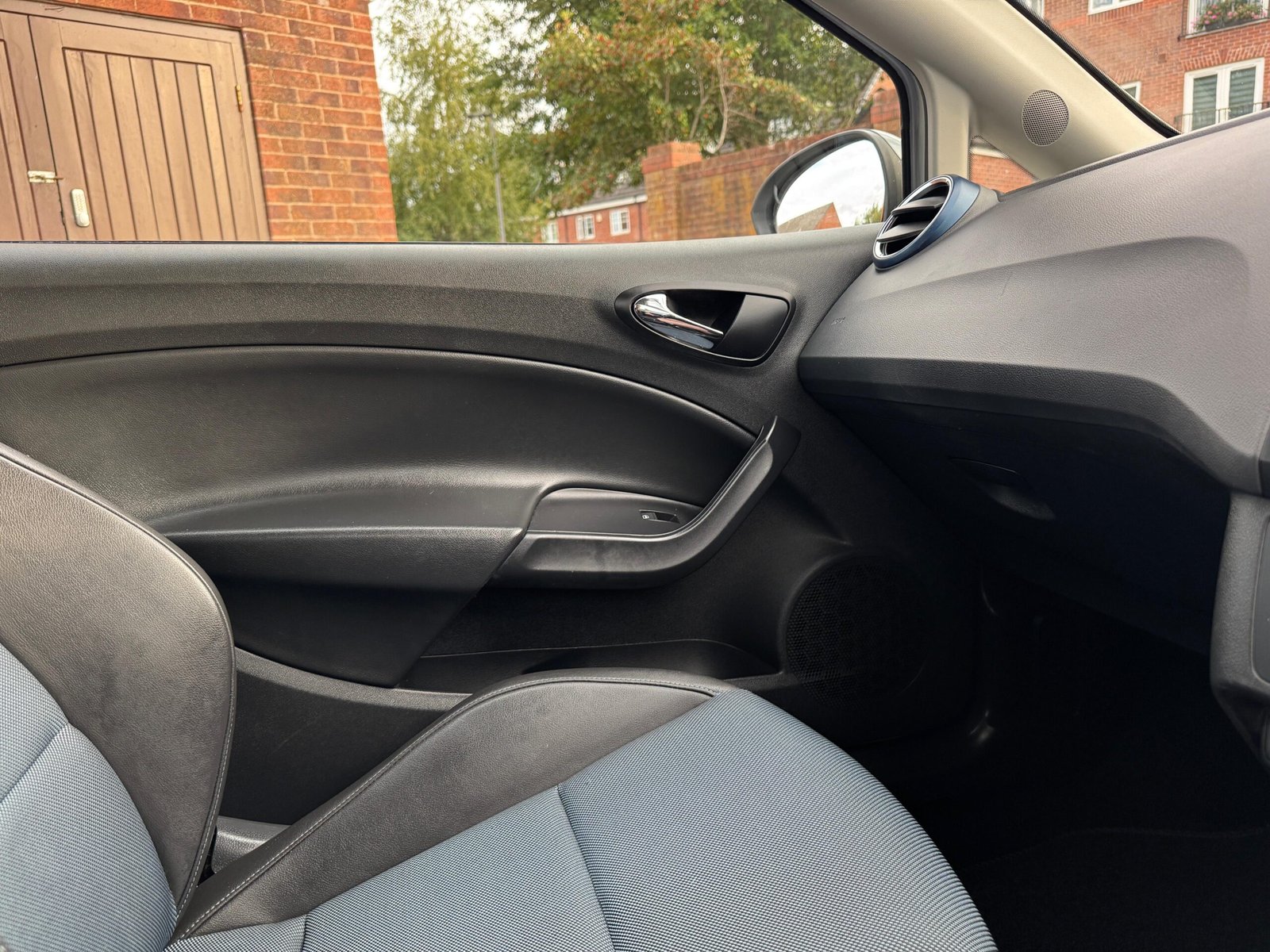 SEAT Ibiza – 1.2 TSI Connect Sport Coupe