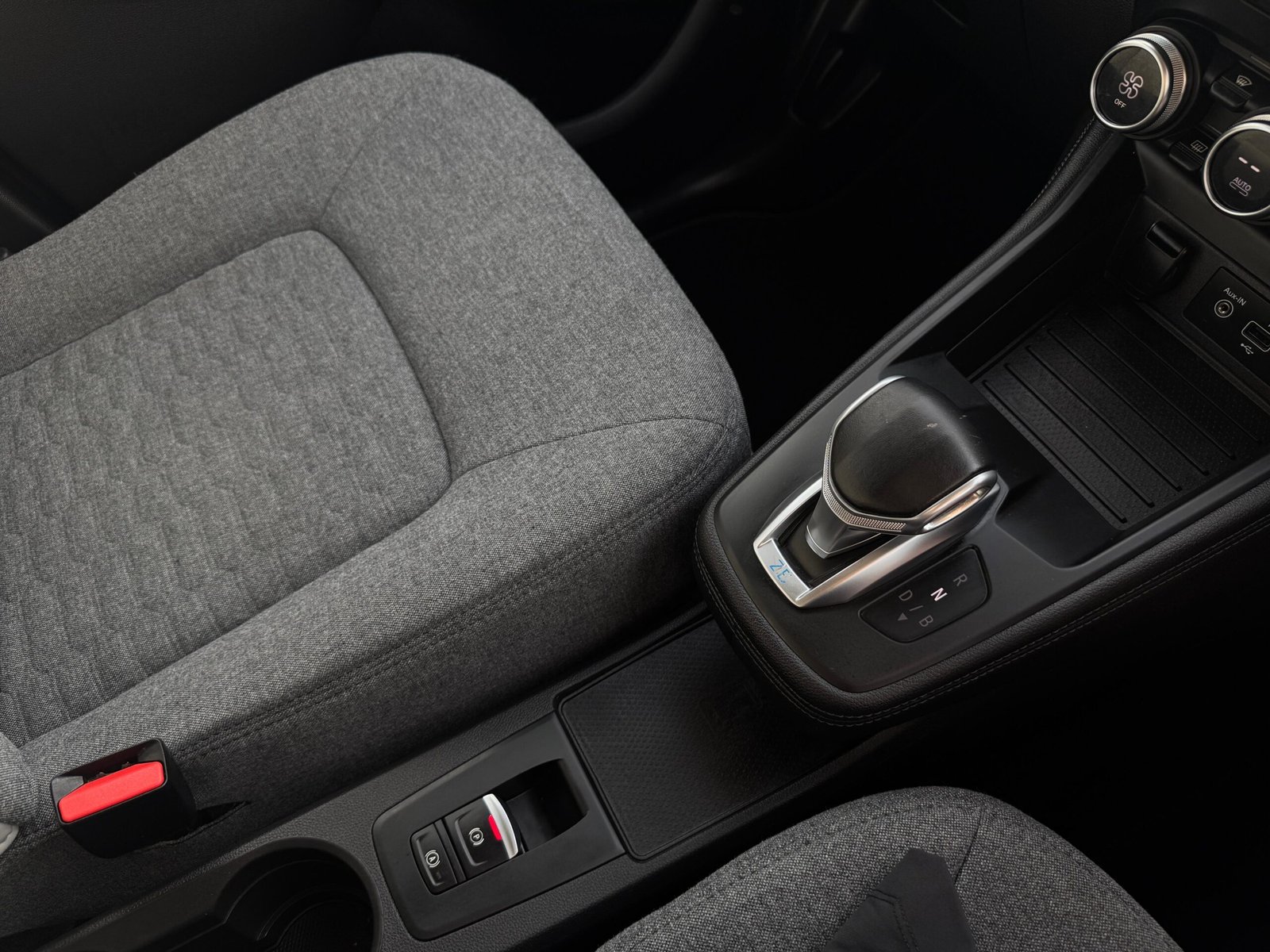 Renault Zoe – R135 52kWh Iconic