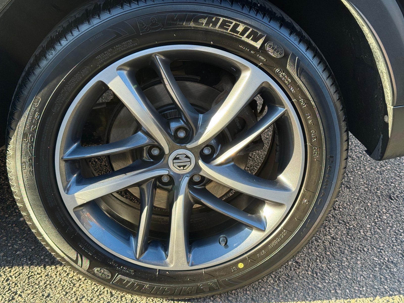 MG HS – 1.5 T-GDI Exclusive DCT