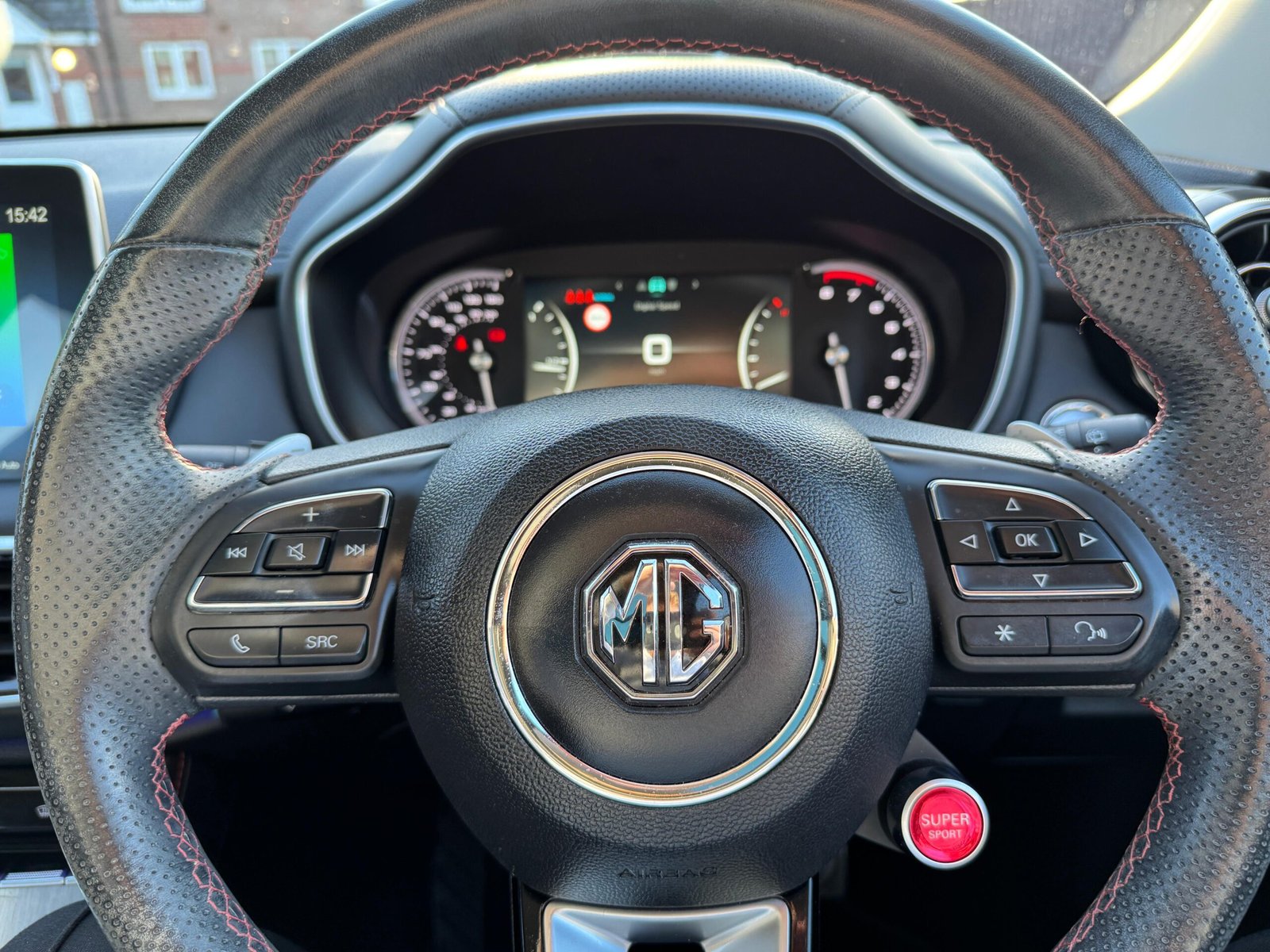 MG HS – 1.5 T-GDI Exclusive DCT