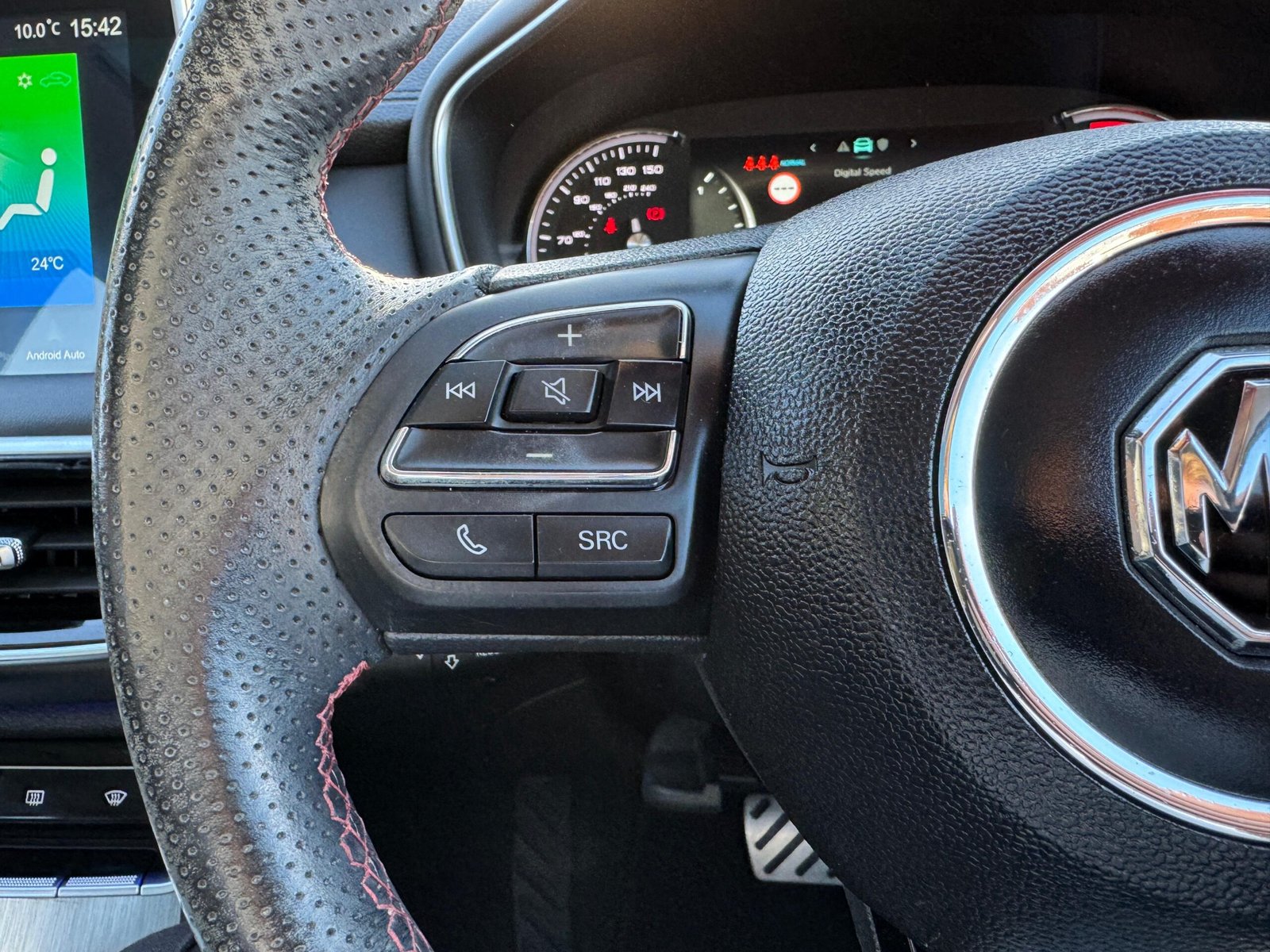 MG HS – 1.5 T-GDI Exclusive DCT