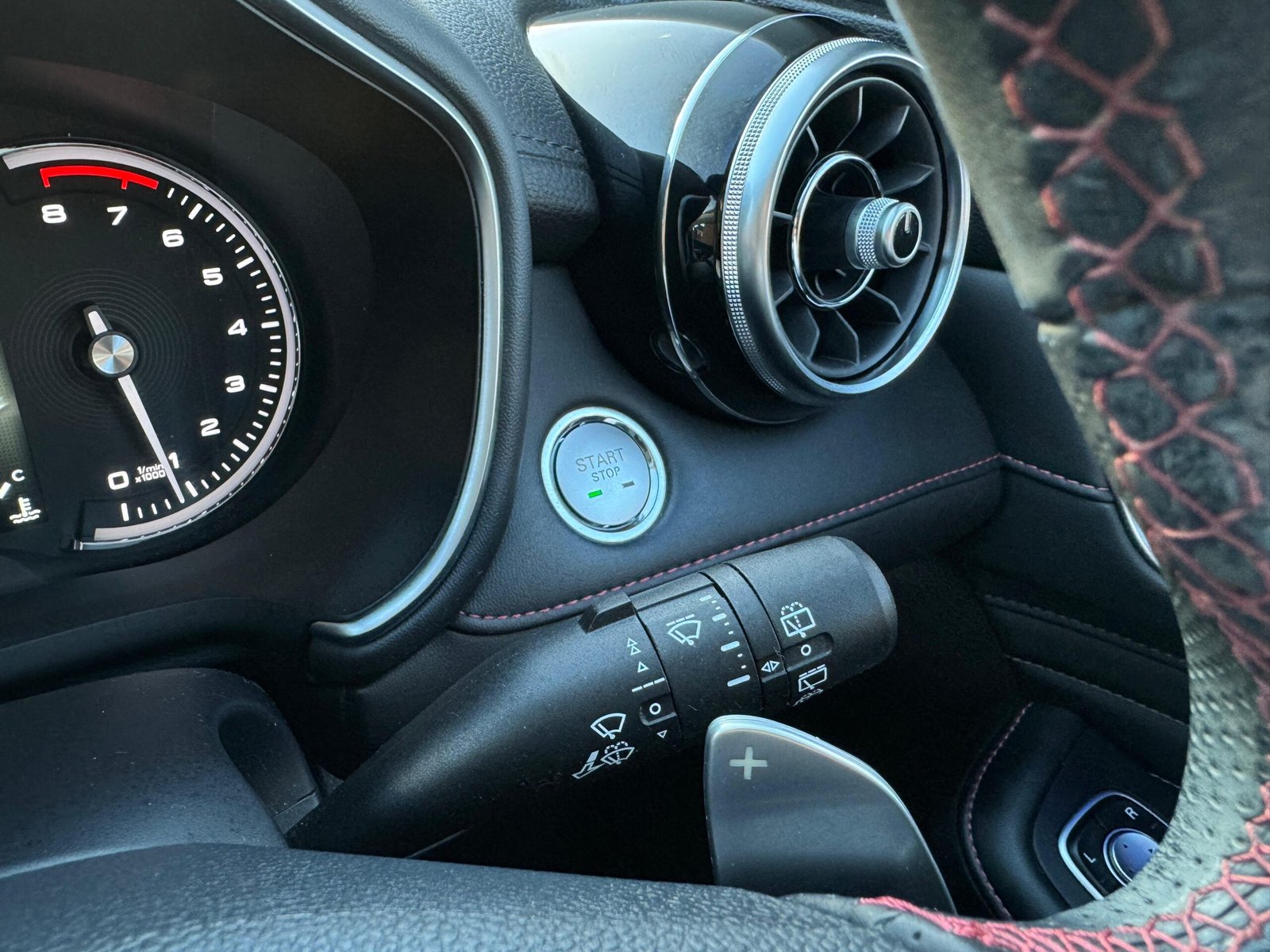 MG HS – 1.5 T-GDI Exclusive DCT