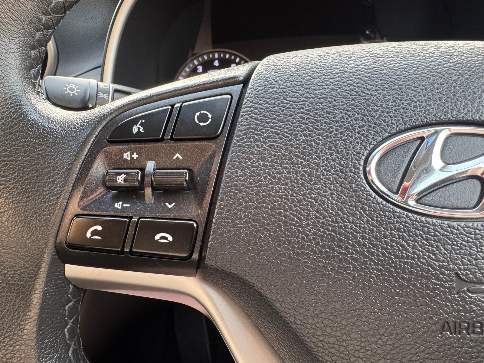 Hyundai TUCSON – 1.6 GDi SE Nav