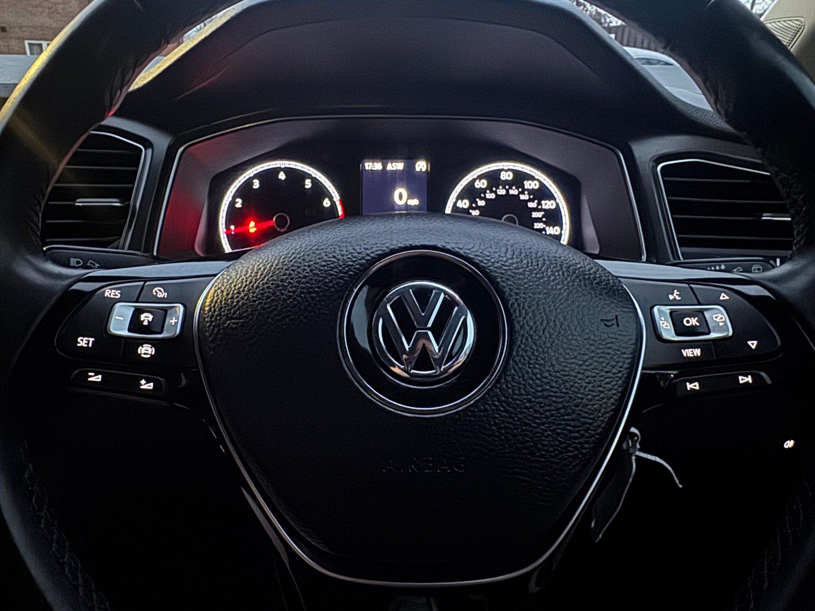 Volkswagen T-Roc – 1.5 TSI GPF EVO SE