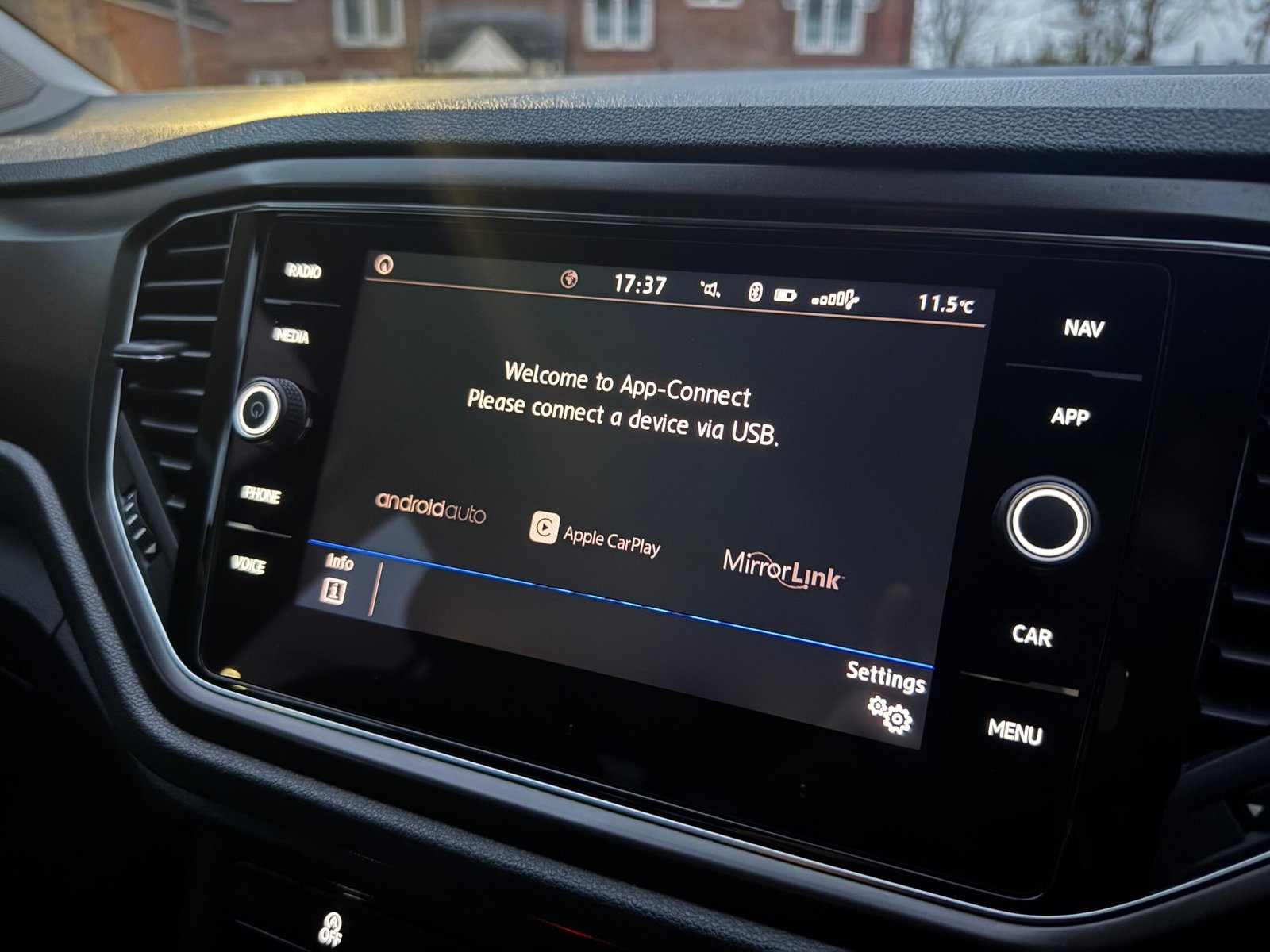 Volkswagen T-Roc – 1.5 TSI GPF EVO SE