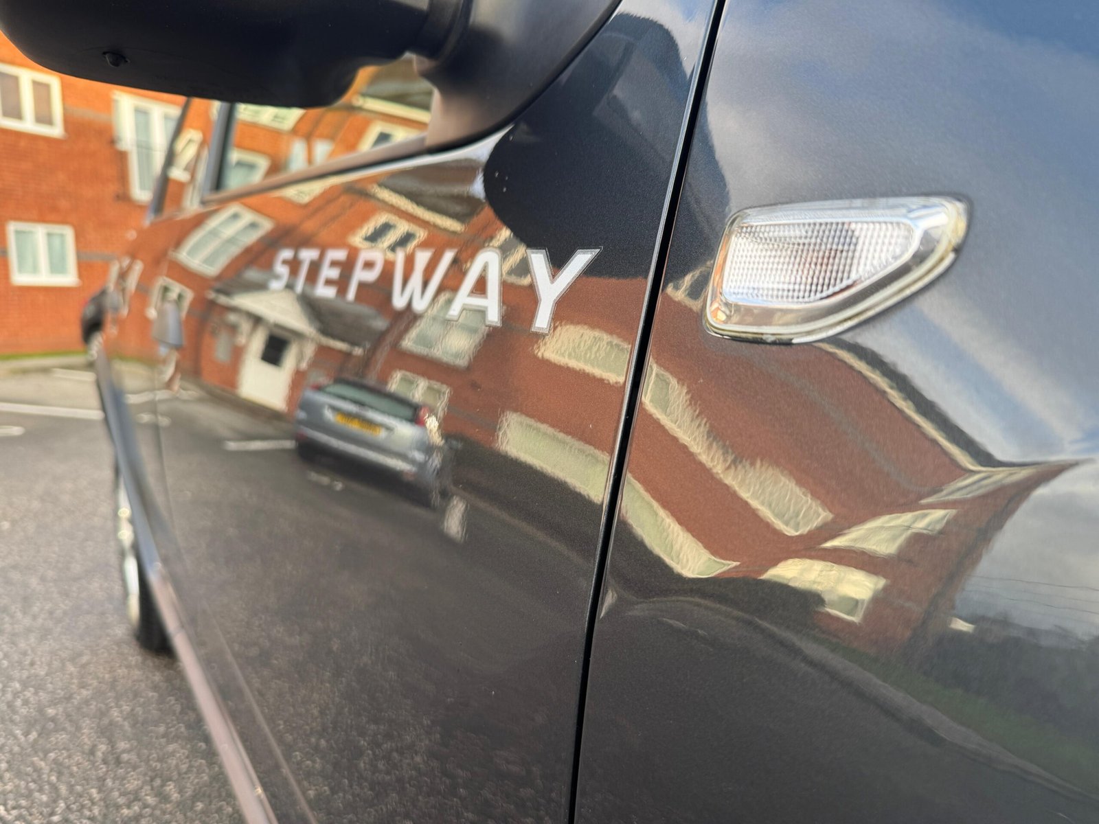 Dacia Sandero Stepway – 0.9 TCe Laureate