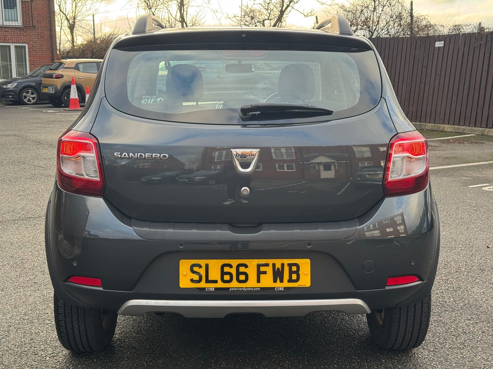 Dacia Sandero Stepway – 0.9 TCe Laureate