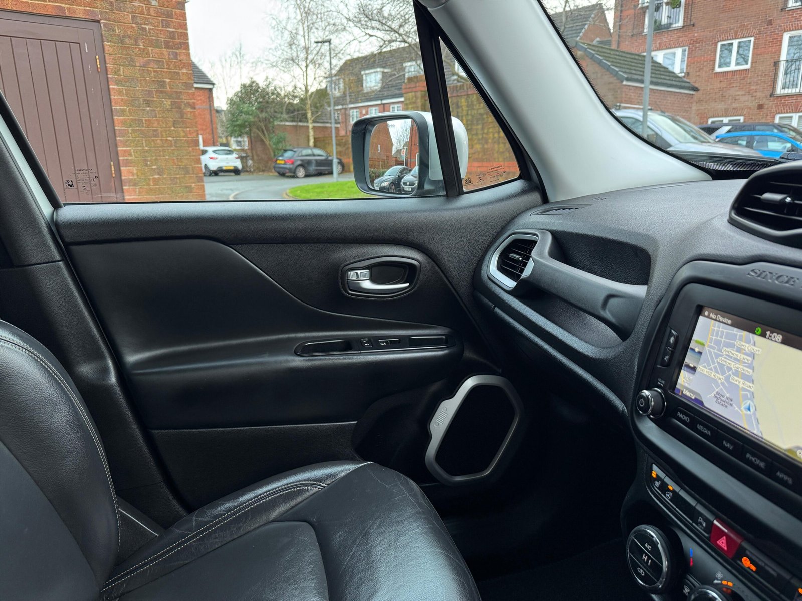 Jeep Renegade – 1.4T MultiAirII Limited