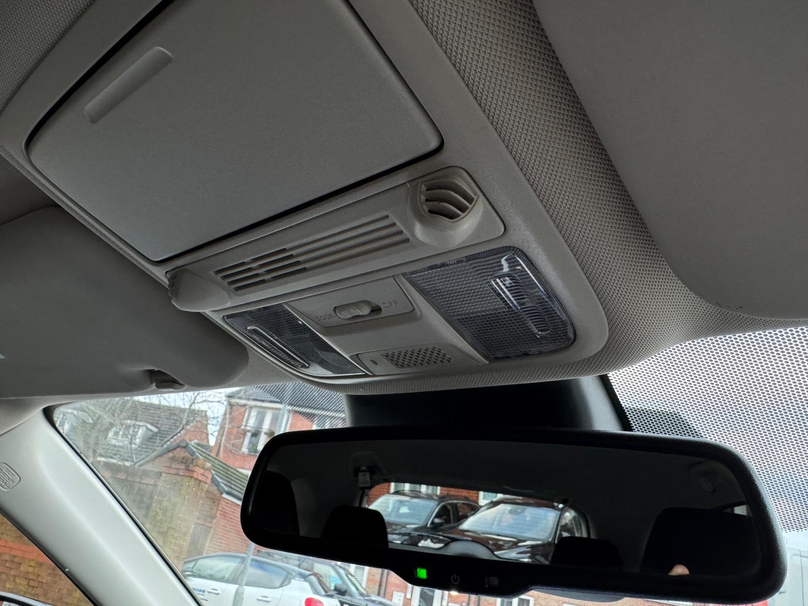 Honda CR-V – 1.6 i-DTEC SR SUV 4WD