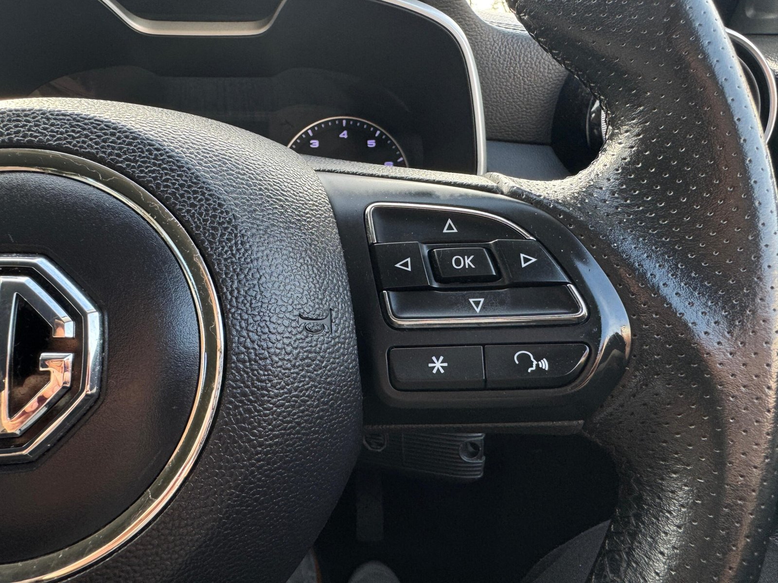 MG ZS – 1.5 VTi-TECH Exclusive SUV