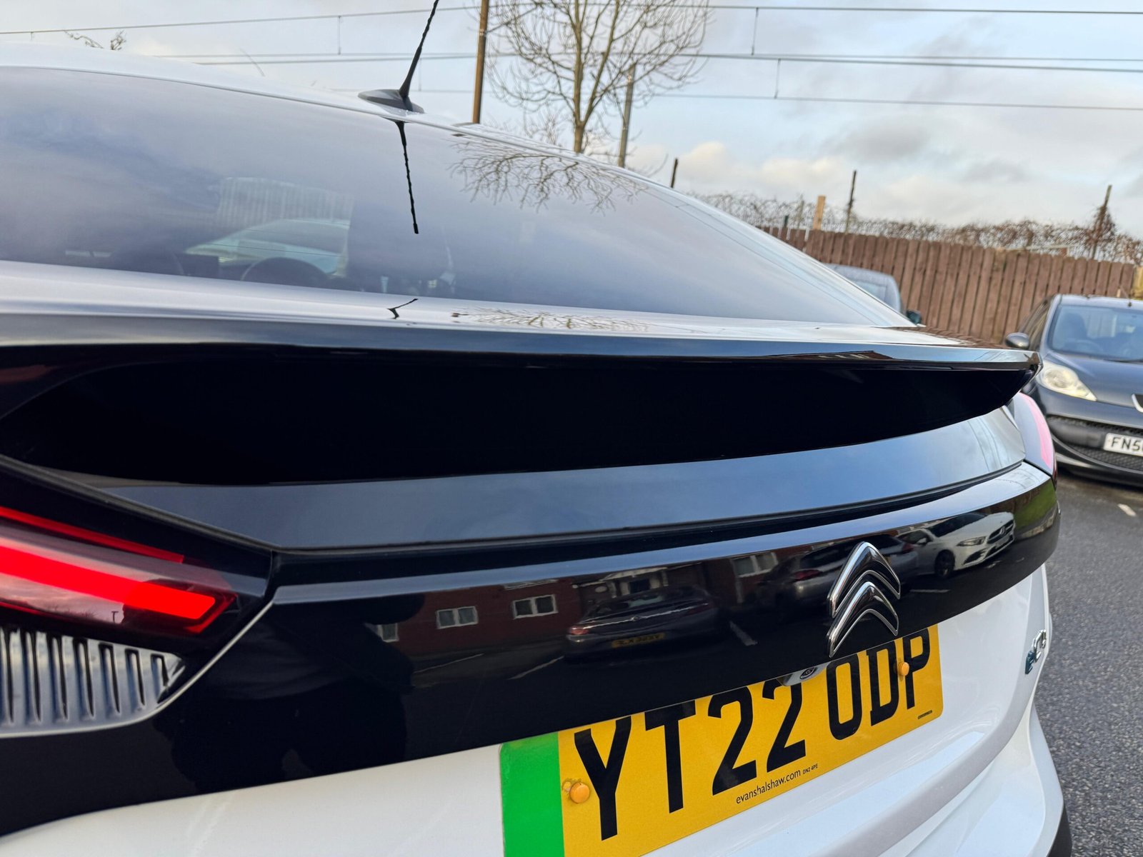 Citroen e-C4 – 50kWh Shine Plus