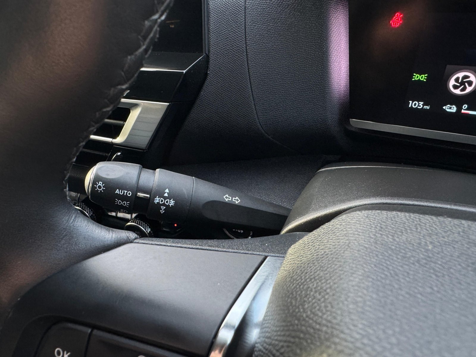 Citroen e-C4 – 50kWh Shine Plus