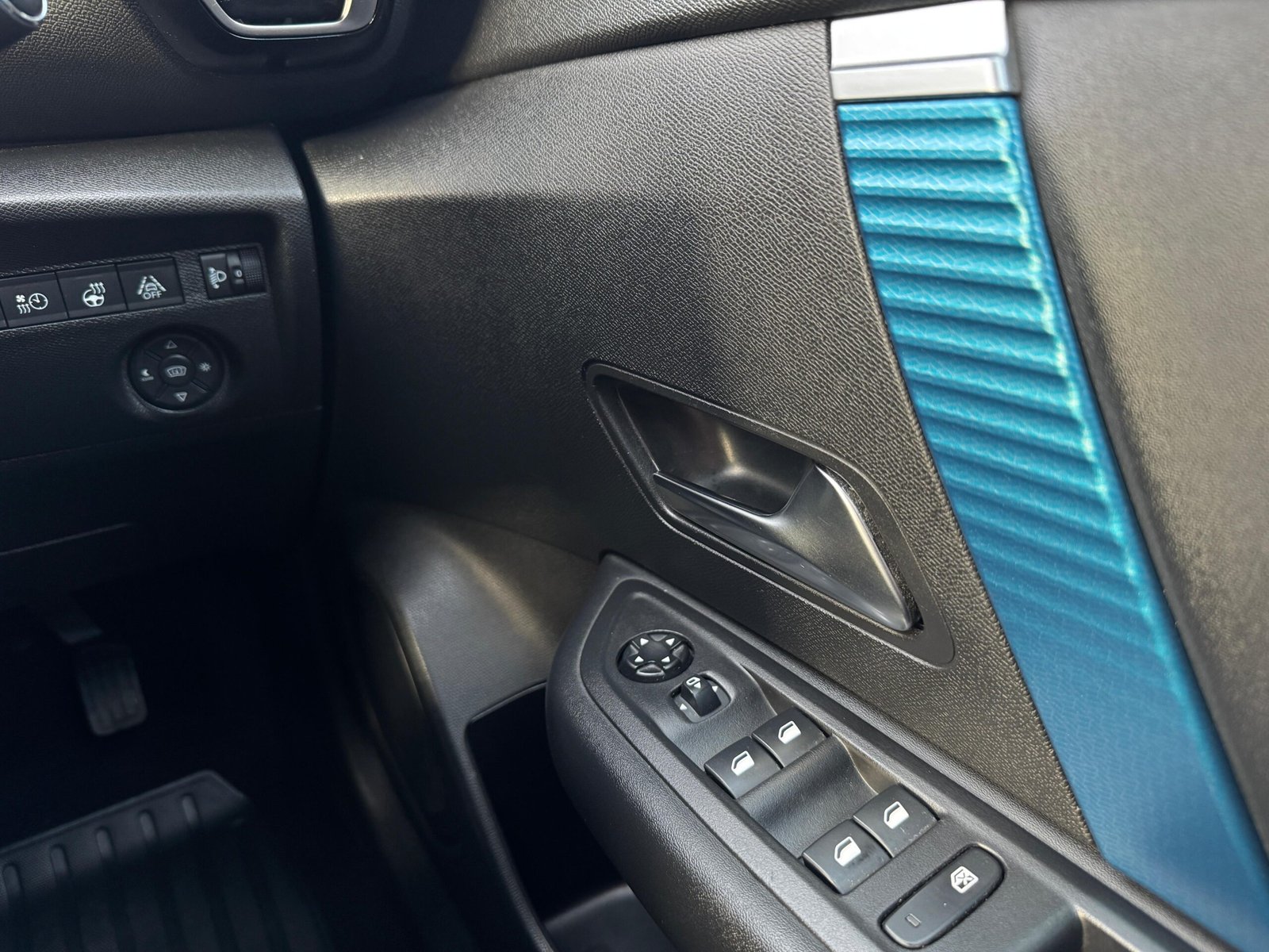 Citroen e-C4 – 50kWh Shine Plus