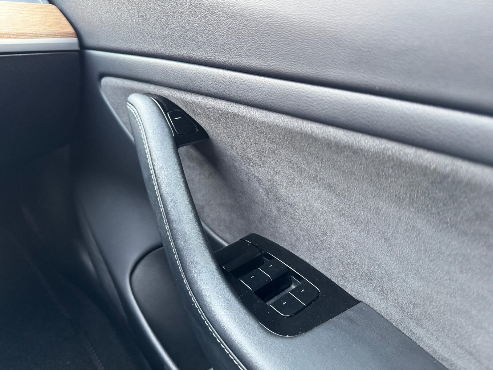 Tesla Model 3 – (Dual Motor) Long Range 4WDE (346 ps)