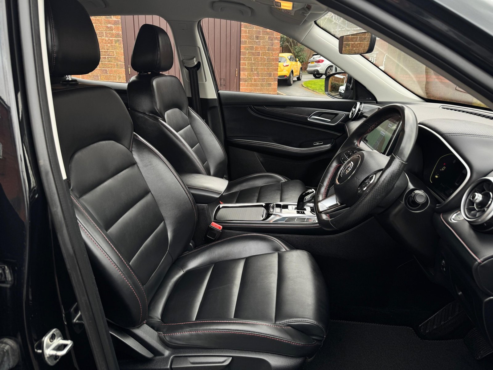 MG HS – 1.5 T-GDI Excite DCT