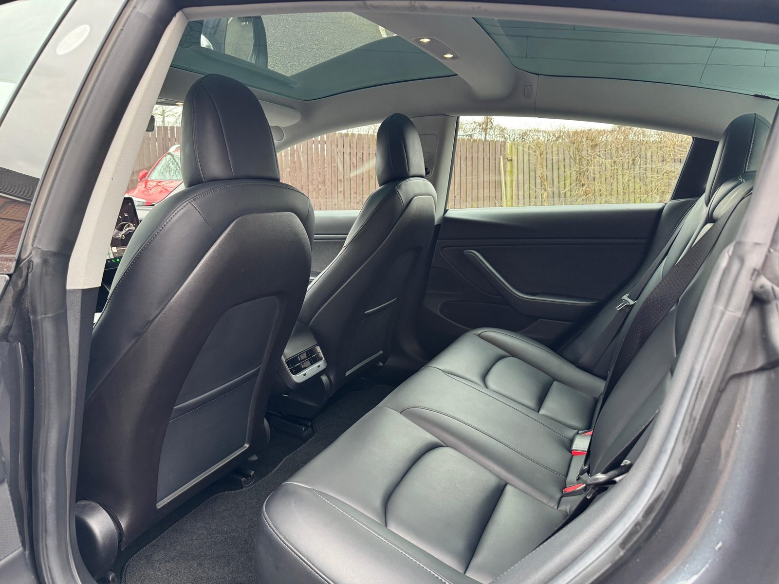 Tesla Model 3 – (Dual Motor) Performance  4WDE (Performance Upgrade) (449 bhp)