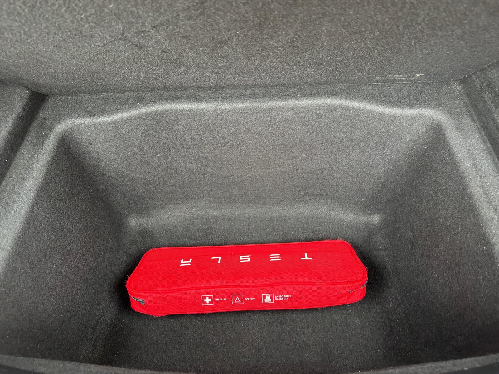 Tesla Model 3 – (Dual Motor) Performance  4WDE (Performance Upgrade) (449 bhp)