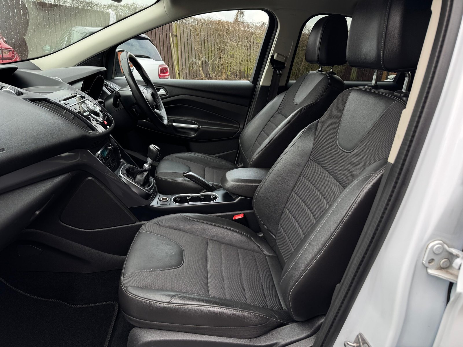 Ford Kuga – 2.0 TDCi Titanium AWD